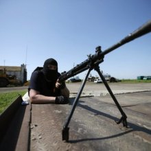В центре Донецка снова стреляют