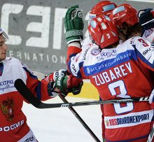 В Сочи для участия в Кубке Первого канала прибыла сборная РФ по хоккею