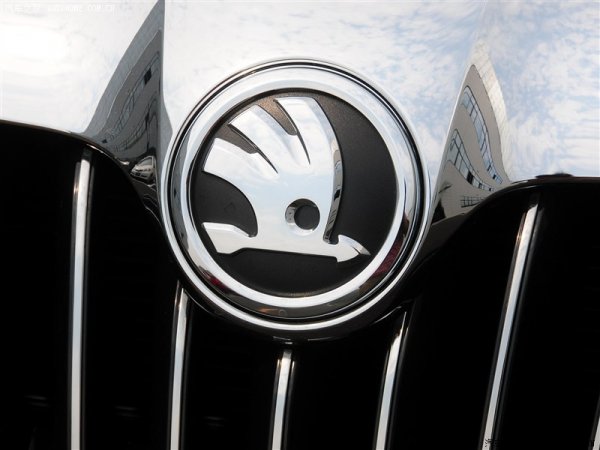 Skoda: Rapid и Octavia получили в России новые моторы и опции