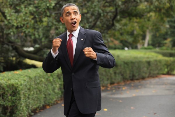 Обама вместо празднования Победы в Европе поедет в штаб-квартиру Nike