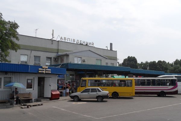 Между ДНР и Украиной остановлено автобусное сообщение