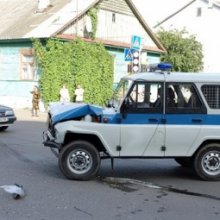 В Воронеже «Volkswagen» врезался в полицейскую машину