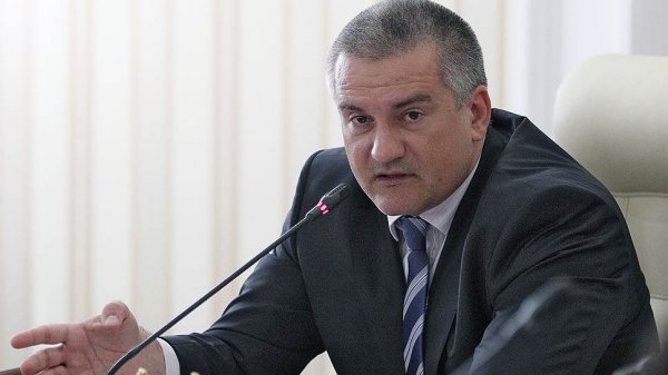 Аксенов предложил запретить настойку боярышника