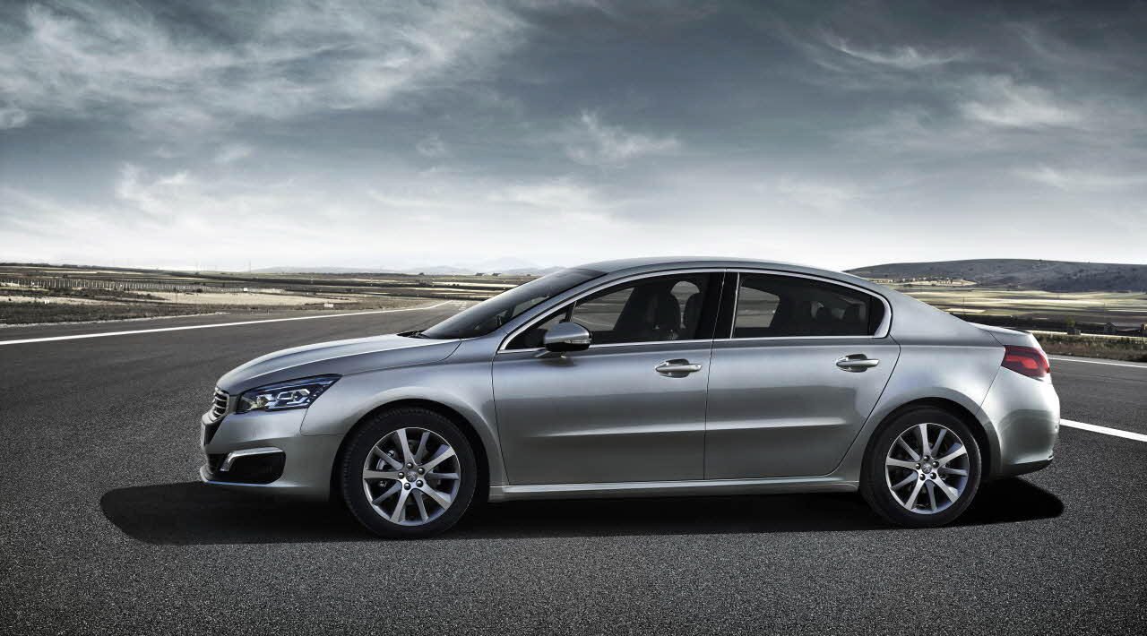 обновлённый седан peugeot 508