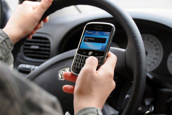 Оренбургские водители смогут узнавать о штрафах по телефону