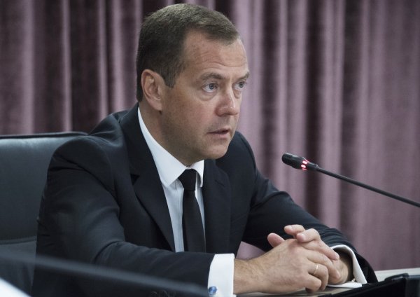 Медведев считает допинговые расследования проявлением антироссийской политики