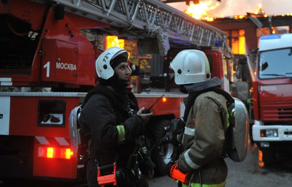 В Москве в результате пожара на складе погибли 16 человек