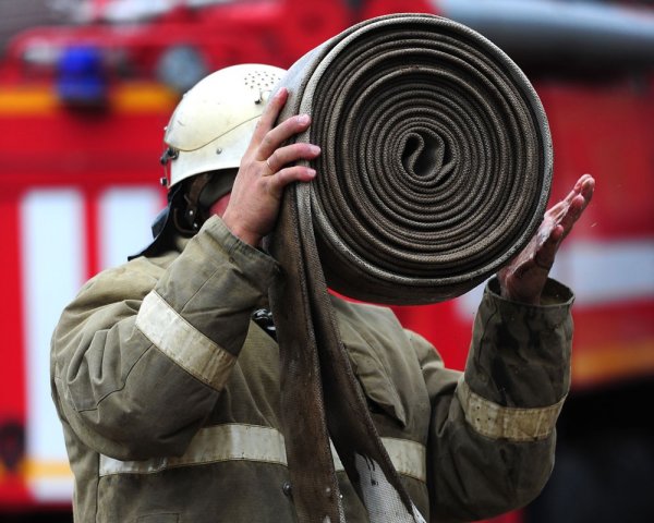 Очевидцы рассказали о пожаре на северо-востоке Москвы