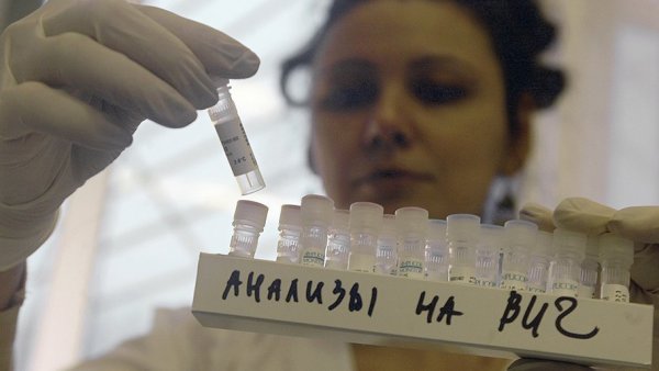 В Удмуртии с января выявили 915 ВИЧ-инфицированных граждан