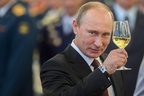 Путин поздравил американцев и Трампа с Новым годом