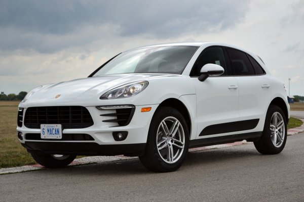 Кроссовер Porsche Macan станет электромобилем&#8205;