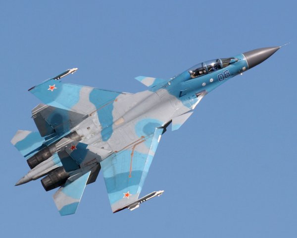 Боевые учения фронтовой авиации начались в Крыму и Волгоградской области