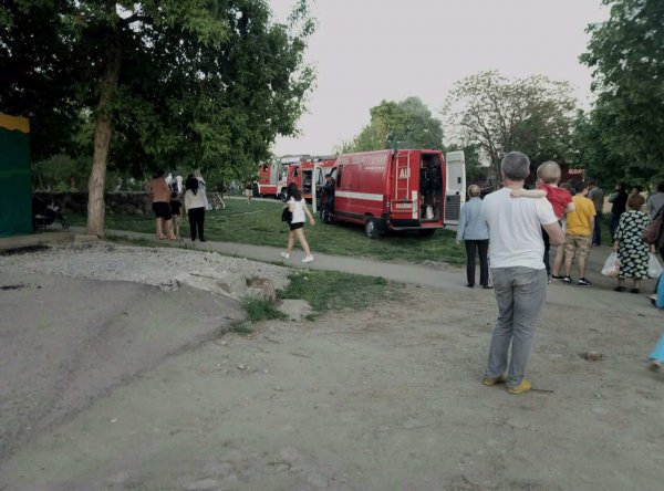 В Краснодаре пожарные тушили кафе