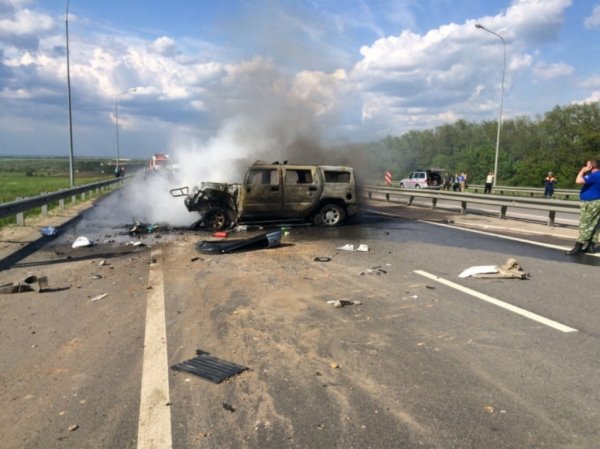 Вследствие аварии в Ростовской области скончались два человека и трое ранены