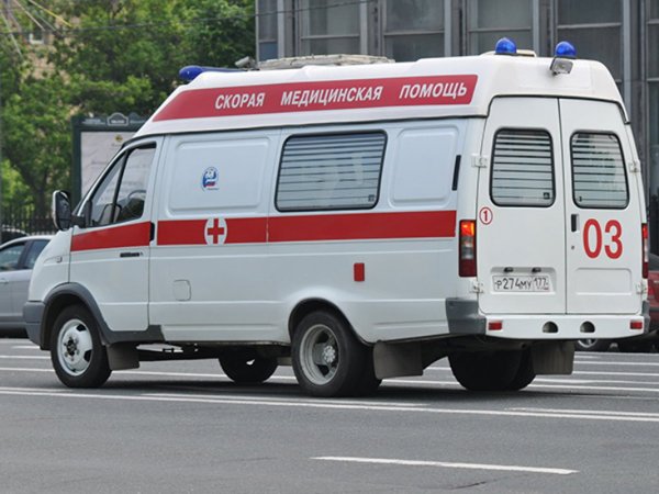 В Петербурге годовалый ребенок остался жив после падения с третьего этажа