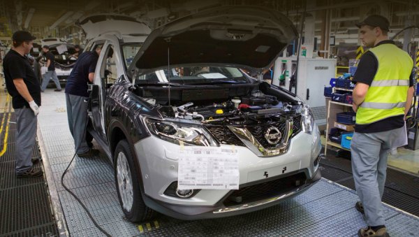 Завод Nissan в Санкт-Петербурге возобновил работу после летних каникул