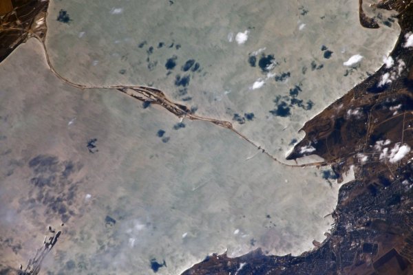 Российский космонавт продемонстрировал снимок Крымского моста с орбиты МКС