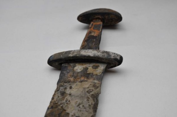 The hunter found a sword of an era of Vikings in the mountains of Norway