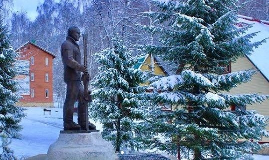 На Южном Урале установили памятник Путину
