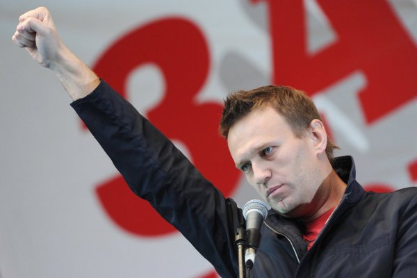 Навальный запустил флешмоб в поддержку обвиняемого в экстремизме жителя Челябинска