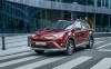 Битва японцев: О выборе между Toyota RAV 4 и Land Cruiser Prado с пробегом рассказал блогер