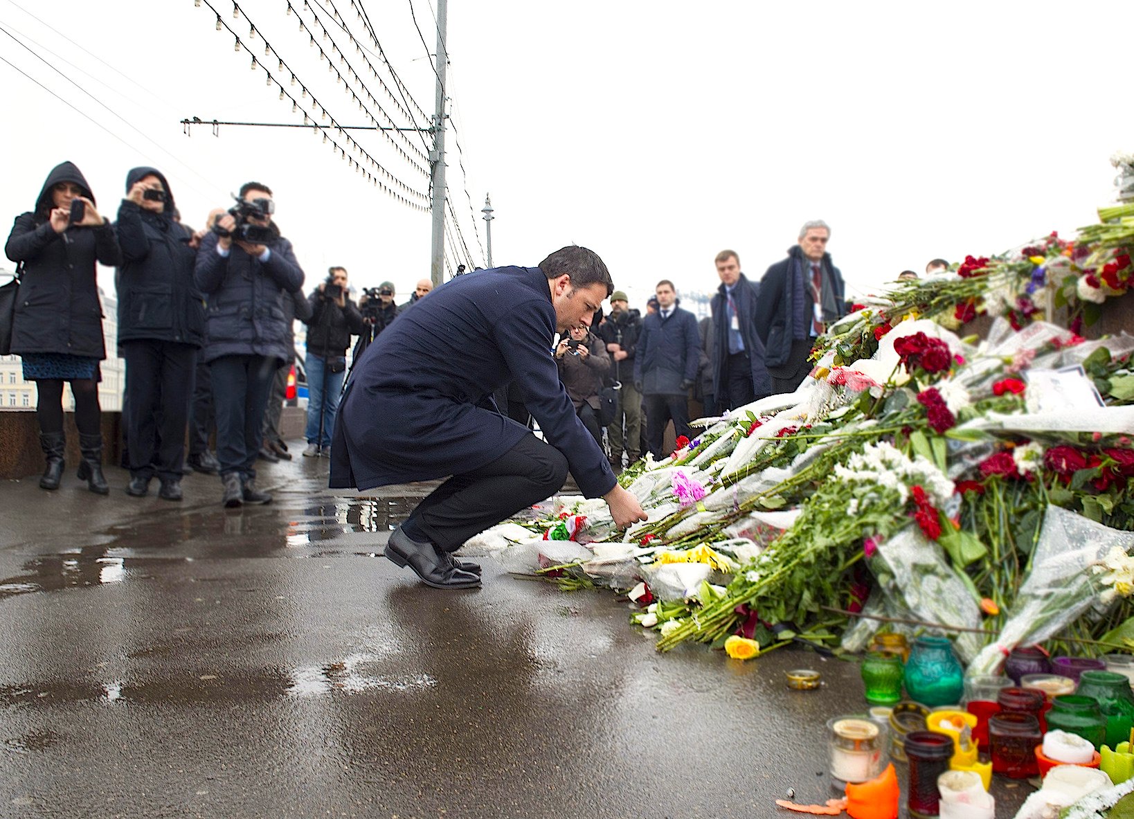 Премьер министр убили. Место смерти Бориса Немцова.