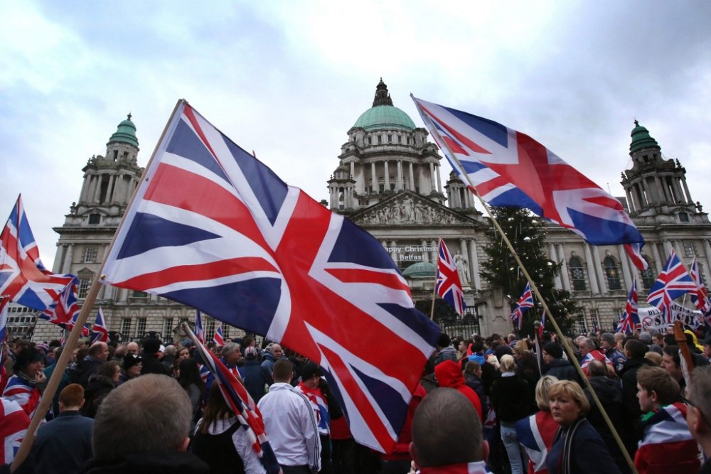 Kingdom northern ireland. Великобритания и Северная Ирландия. Белфаст столица Северной Ирландии. Католики в Северной Ирландии. Конфликт Ирландии и Великобритании.