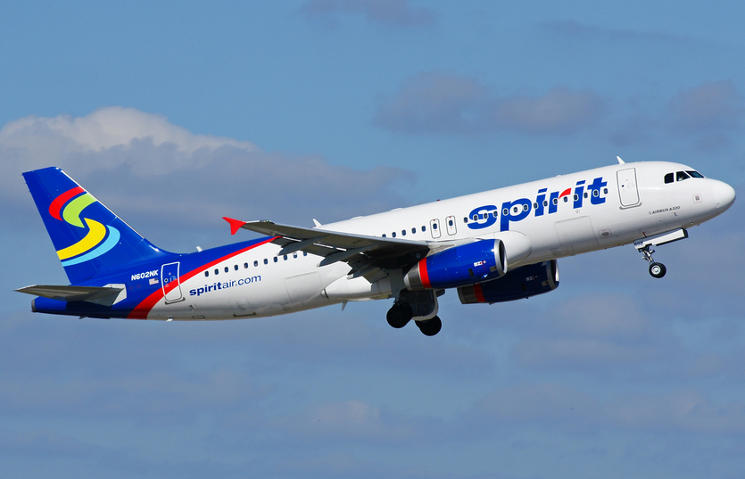 Самолет отзывы сотрудников. Авиакомпания Spirit Airlines. Airbus a 320 компании спирит. Аэробус а 320 американские авиалинии. Авиалинии Гондураса.