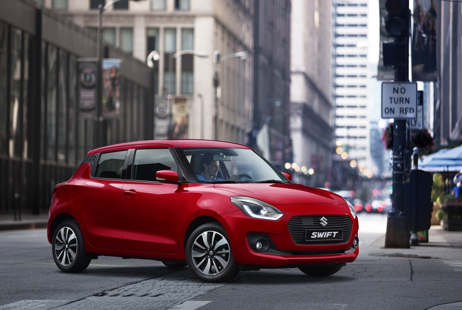 Suzuki Swift электрокар