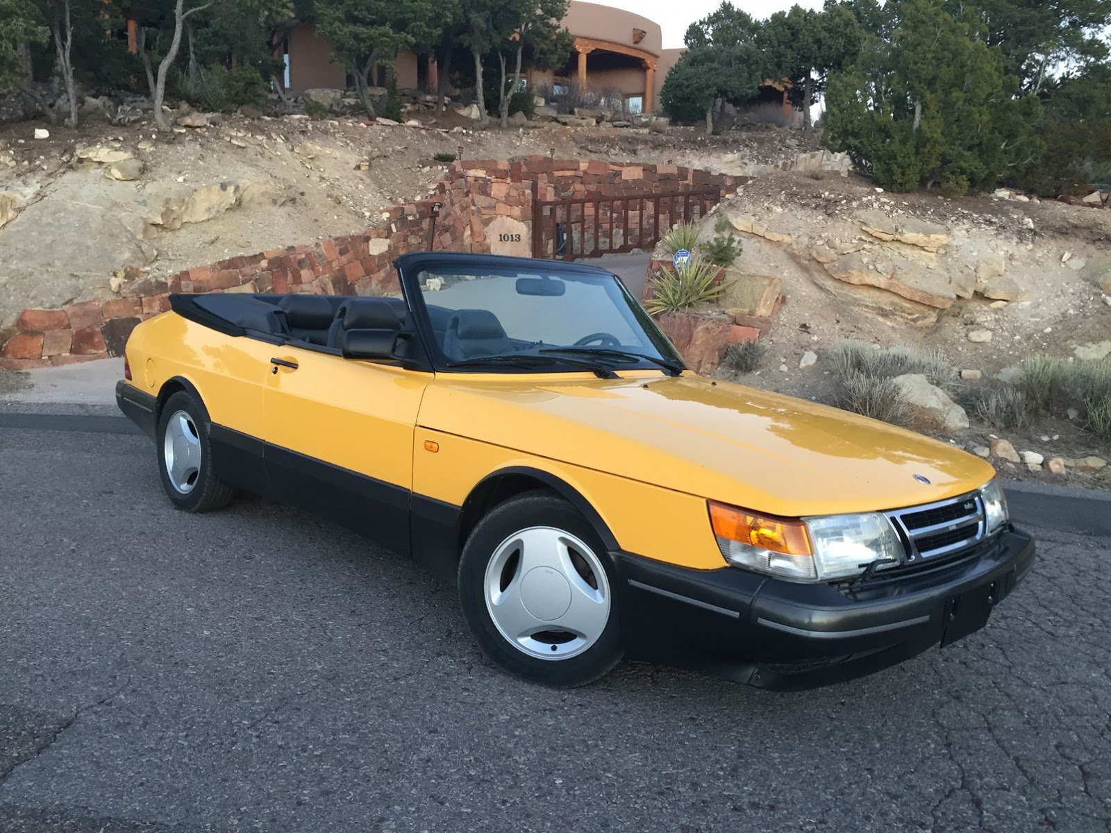 Saab 900 Cabrio