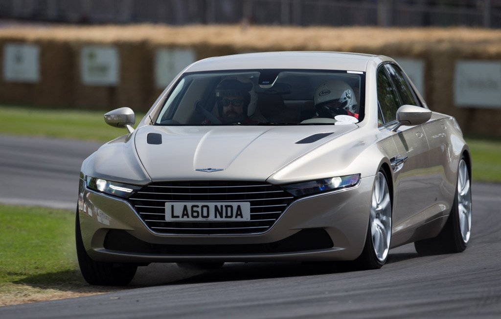 2015 Aston Martin Lagonda taraf