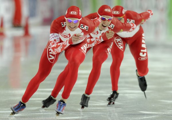Конькобежец из Саратова выиграл золотую медаль на альтернативной Олимпиаде