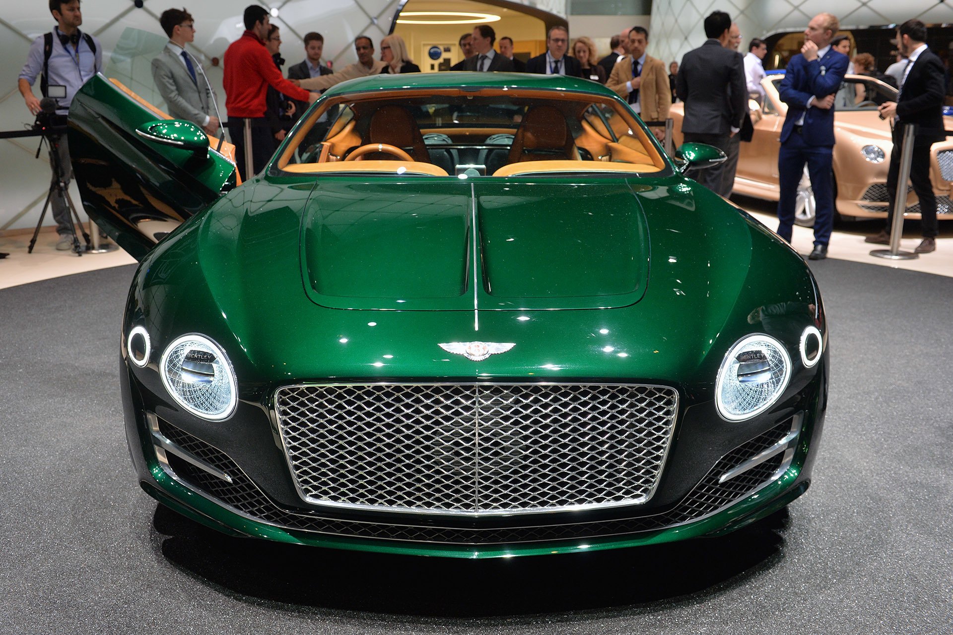 Дорогие марки машин. Bentley Exp 10. Bentley Exp 10 Speed 6. Bentley Exp 10 Speed 6 Concept. Bentley Speed 6 Coupe.