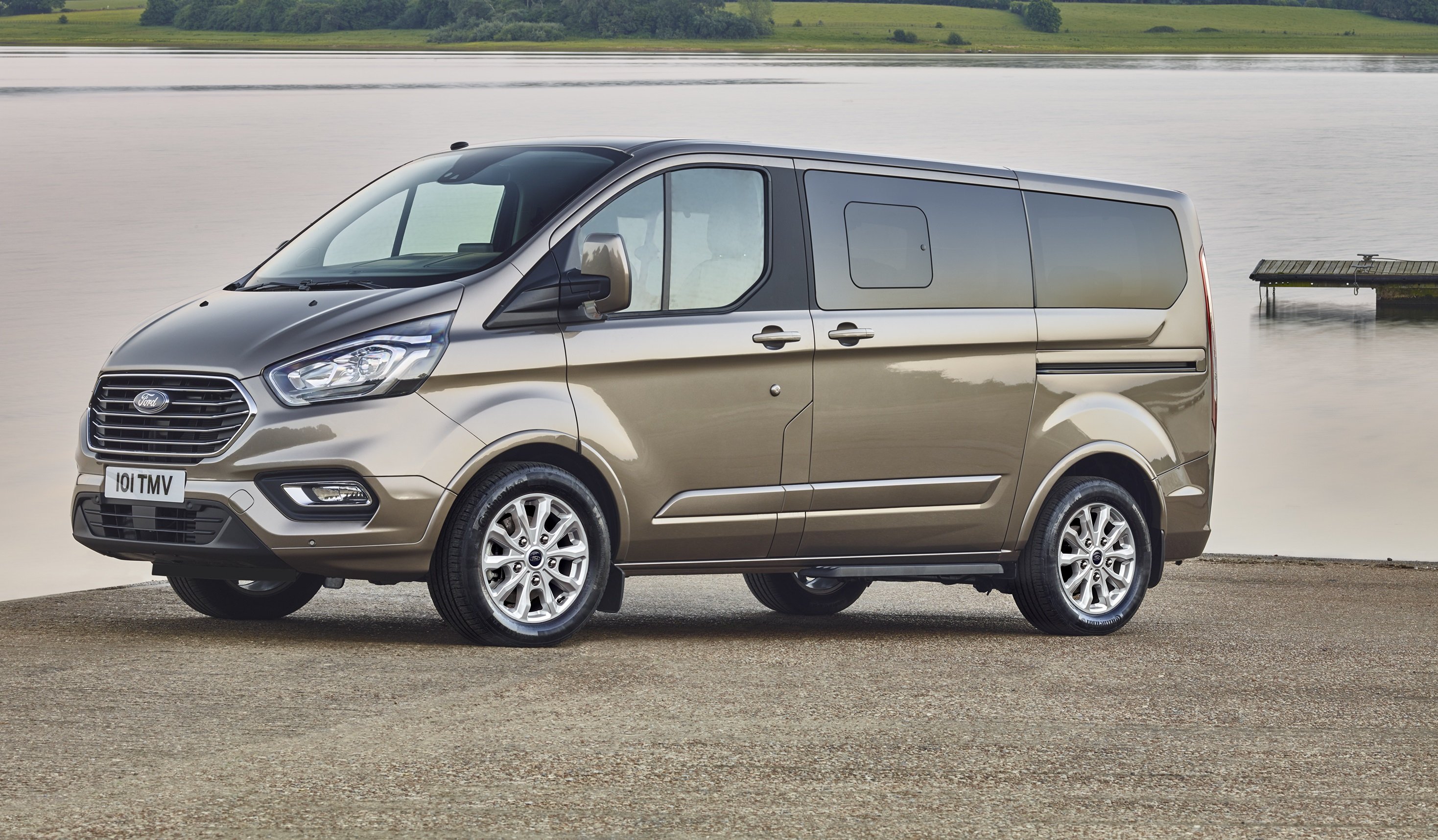 Форд торнео кастом. Ford Tourneo Custom 2020. Форд Tourneo Custom 2020. Форд Торнео кастом 2017. Ford Tourneo Custom 2020 технические характеристики.