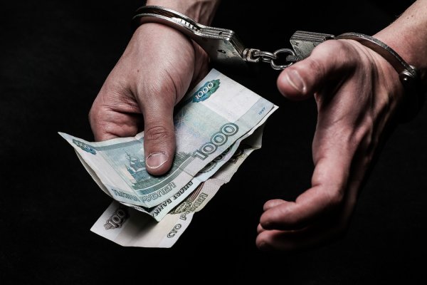 Депутата заксобрания Красноярского региона арестовали за взятку