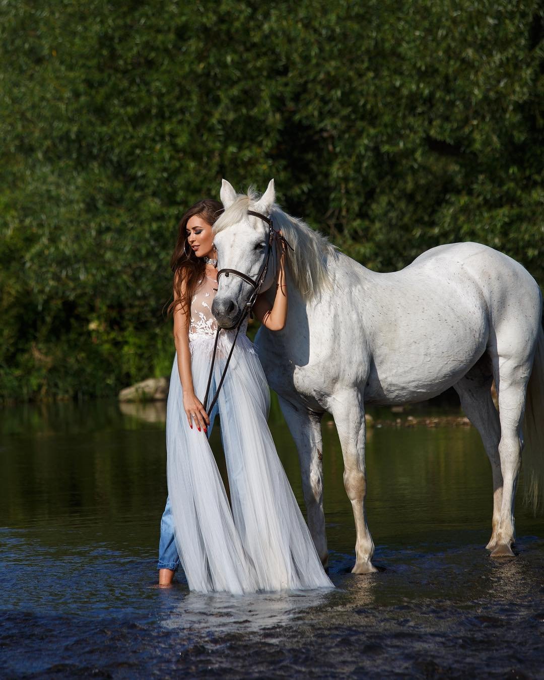 Лошадь в платье