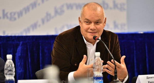 Киркоров и Басков помогли Киселеву «подложить свинью» другим журналистам