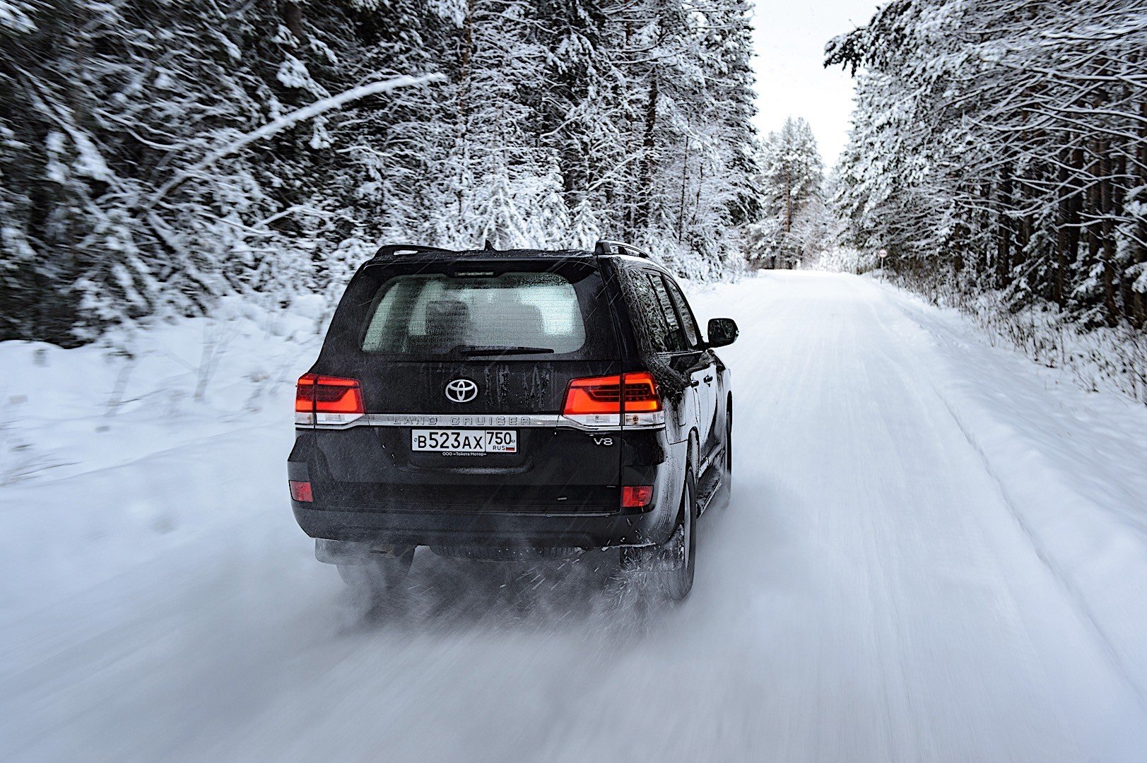 Дом на колесах!»: Изготовление спальника для Toyota Land Cruiser показали в  сети | 14.11.2018 | Владивосток - БезФормата