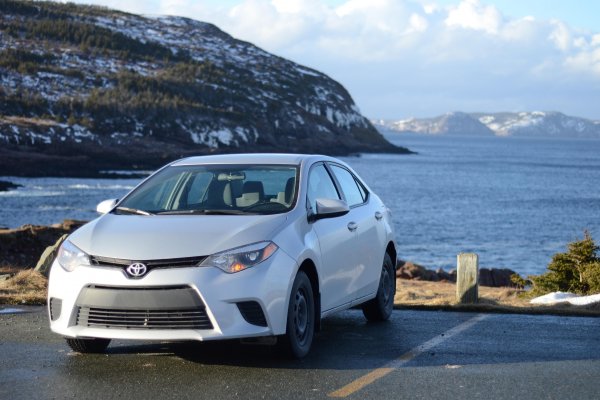 «10 лет как новая»: Эксперт объяснил, почему стоит покупать Toyota Corolla с пробегом