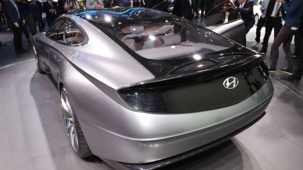 Новый Hyundai Sonata унаследует дизайн от концепта Le Fil Rouge