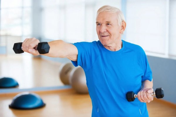 Фитнес улучшает состояние каждого второго больного Альцгеймером