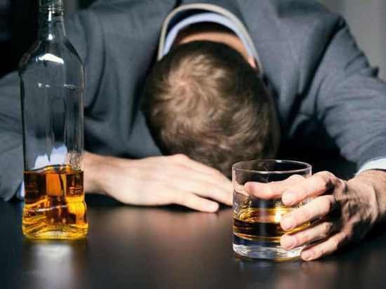 Алкогольная интоксикация: что делать
